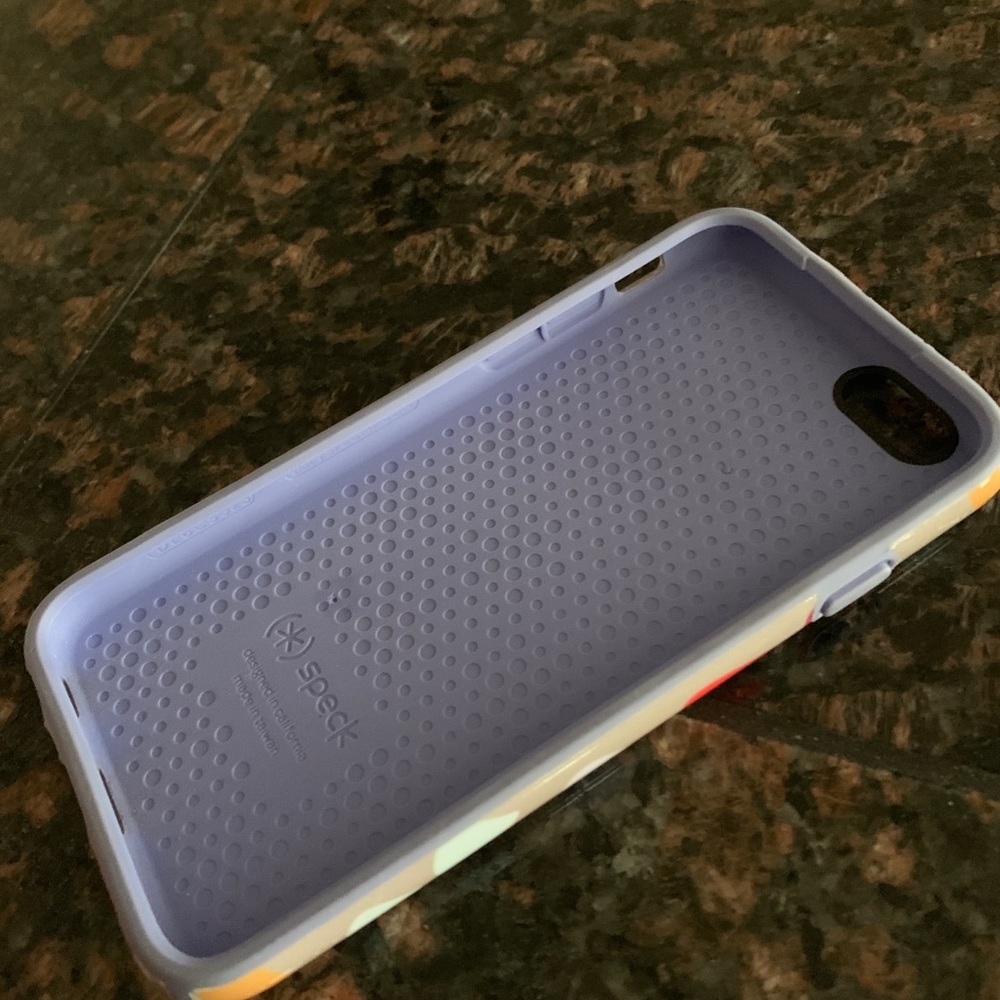 iPhone 6s speck phone case
